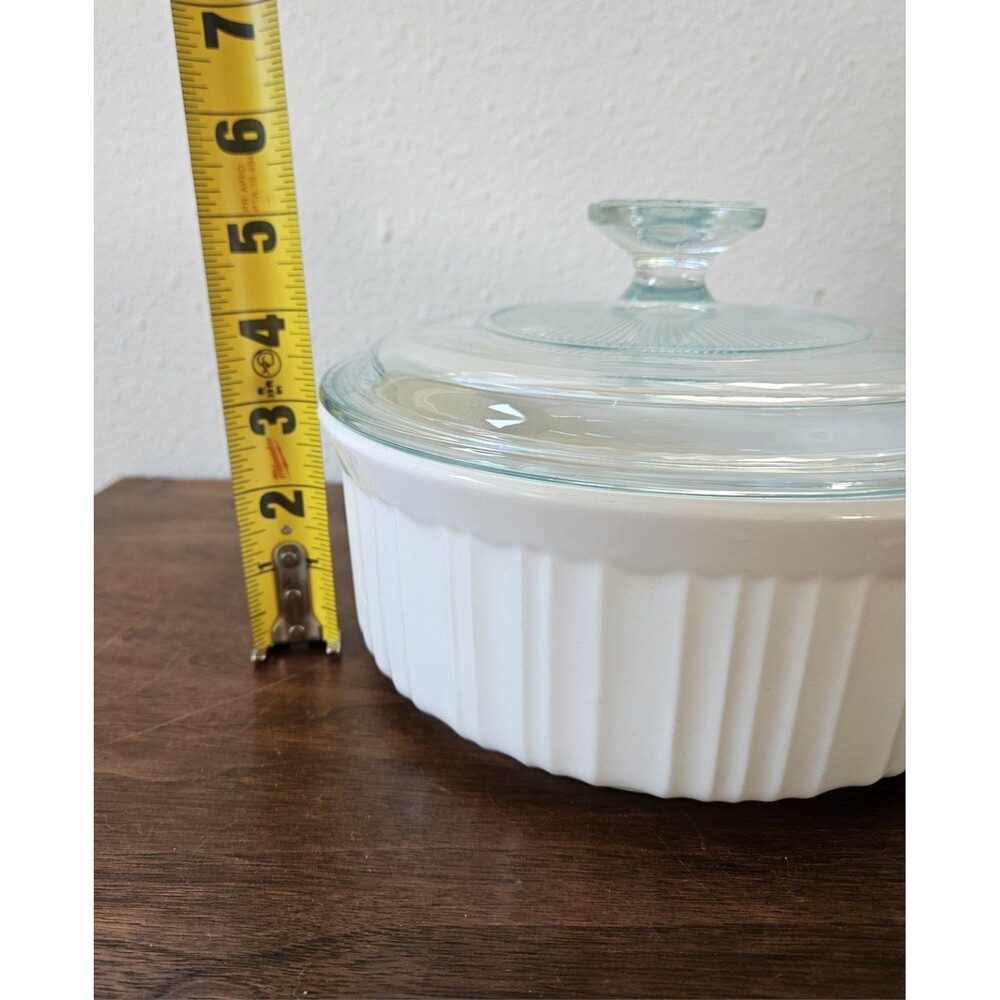 CorningWare French White 1.5 Qt Round Casserole Dish w/ Pyrex Glass Lid - Picture 7 of 11